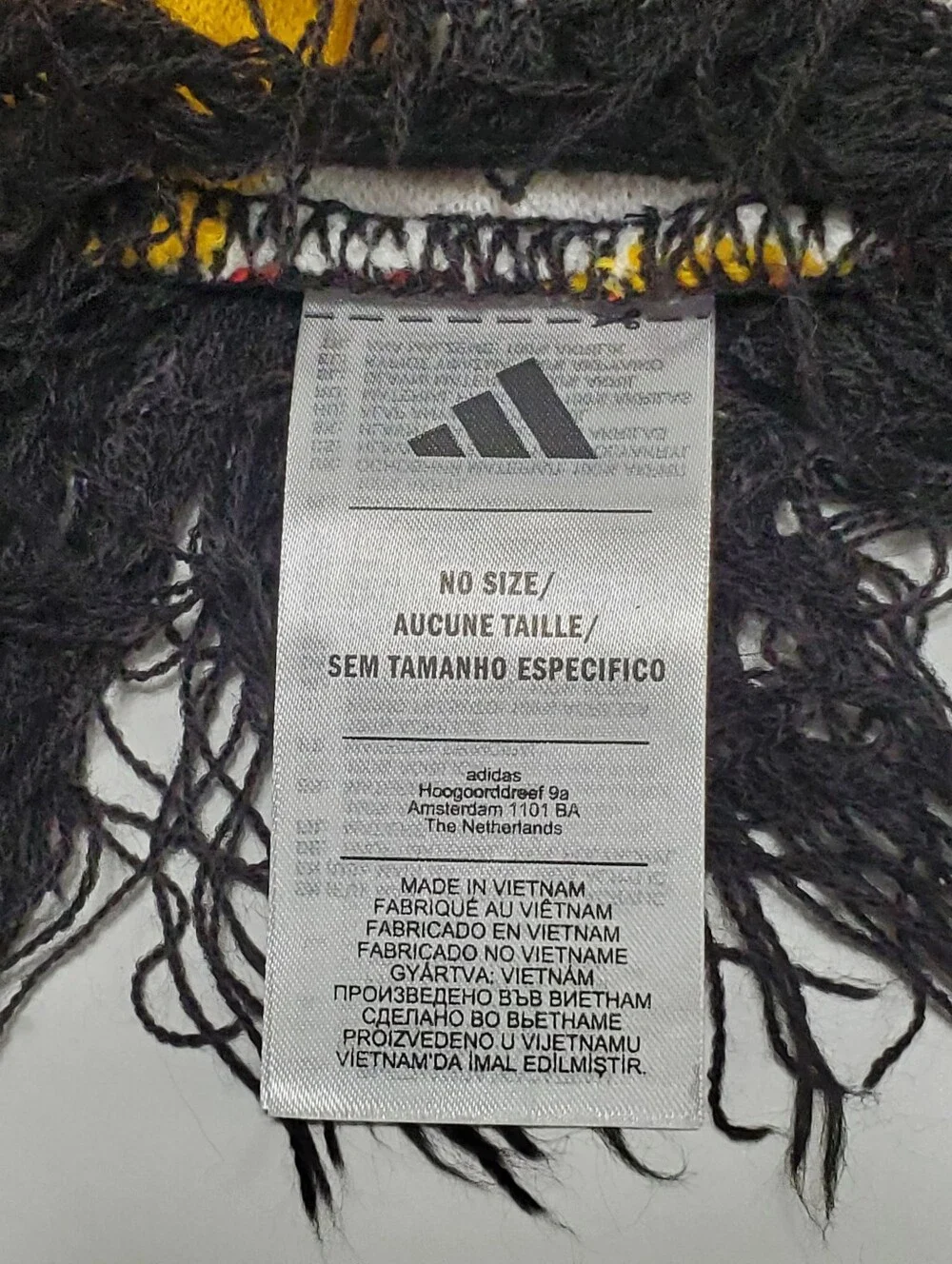 Adidas Deutschland Fussball-Bund Unisex Adult Scarf Multicolor Knit Pattern